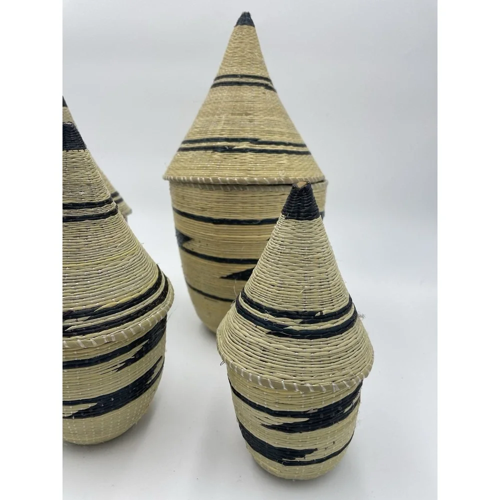 Set of 4 Tutsi Rwanda African Art Nesting Baskets Beige and‎ Black  6